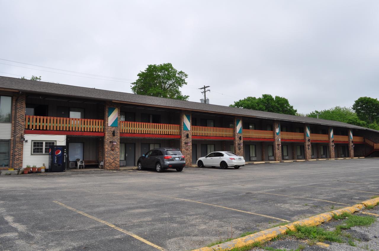Kewanee Motor Lodge Buitenkant foto